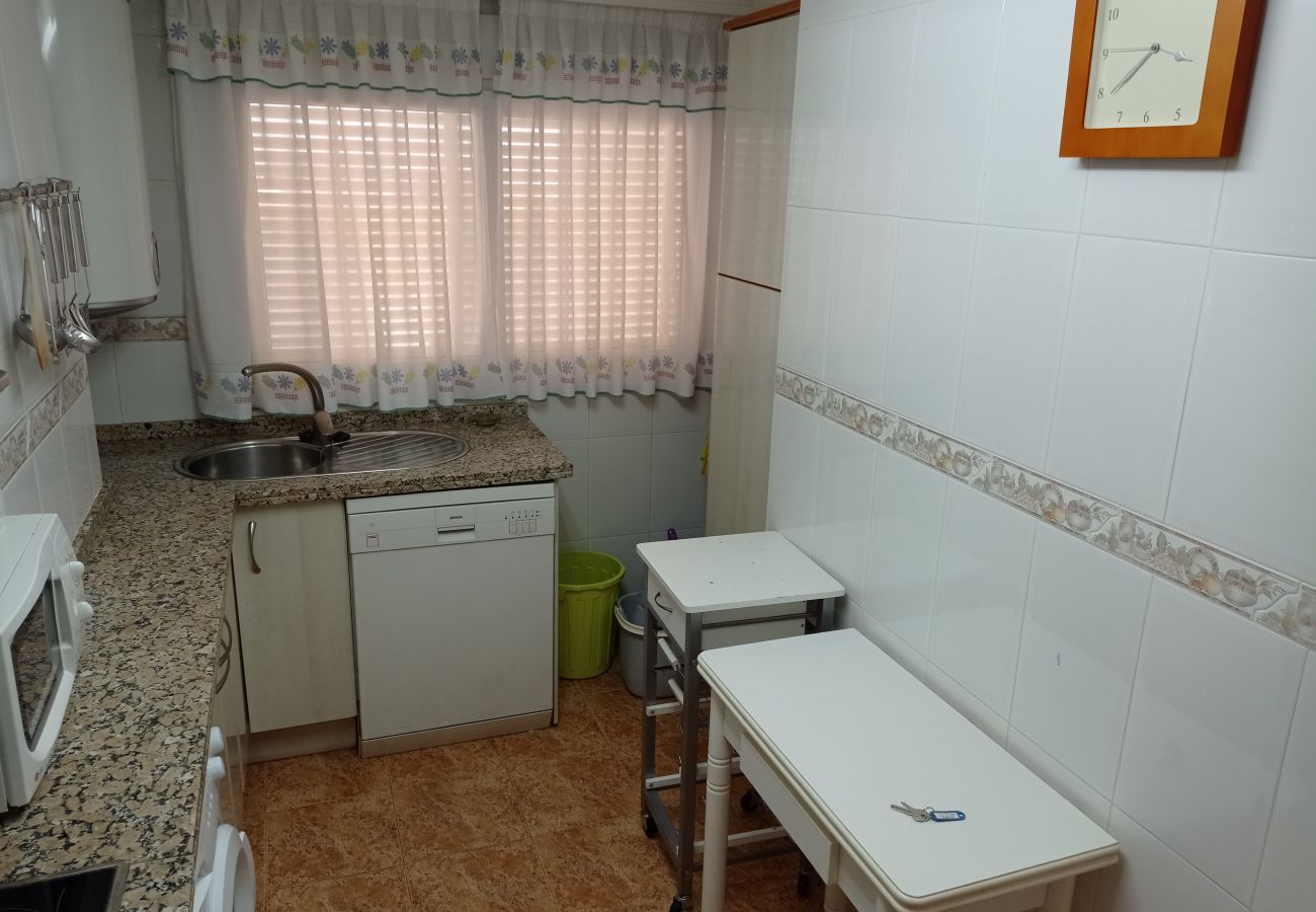 Apartamento en Playa de Gandía - 1.Bahamas II esc.III 10º pta.19